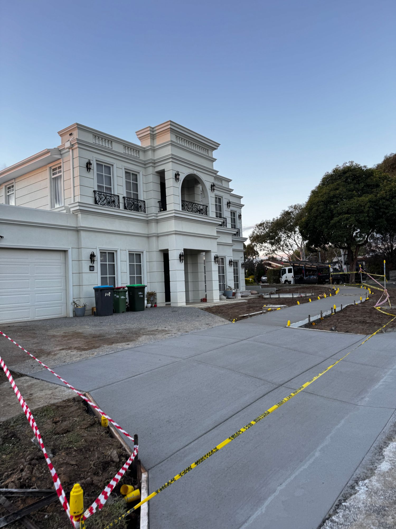 Paragon Outdoor Build — Concrete Driveway Melbourne